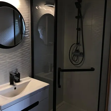 Pod Swierkami * Jezierzany